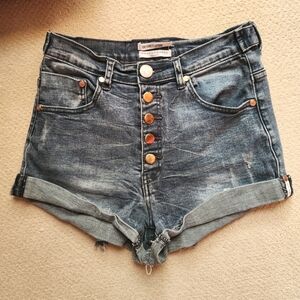 One Teaspoon Harlets High Rise Fitted Twisted Cuff Hem Medium Wash Denim Shorts